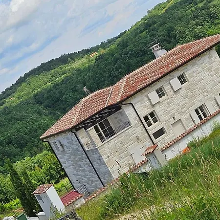 Andolini Villa *